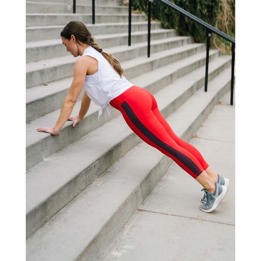 Zyia Stripe Royal Light N Tight Leggings